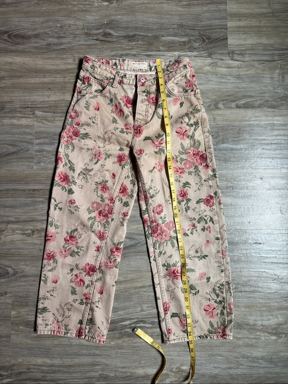 We The Free Rose-Print Cropped Jeans in Blush Pink